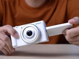 Review Sony ZV-1F, Kamera Pocket 8 Juta Buat Nge-vlog