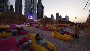 Suasana Pantai Doha yang Semakin Ramai Jelang Piala Dunia 2022