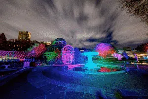 Panorama Warna-warni Taman Botani Brooklyn yang Indah Banget Panorama Warna-warni Taman Botani Brooklyn yang Indah Banget