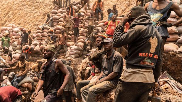 Potret Miris Pekerja Tambang Baterai Ponsel di Kongo