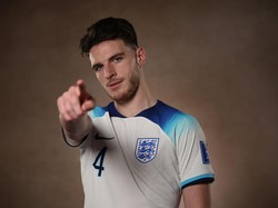 Pemain Inggris Ini Bawa Koper Kosong, buat Trofi Piala Dunia 2022