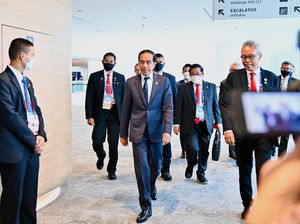 Foto-foto Jokowi di KTT APEC Thailand