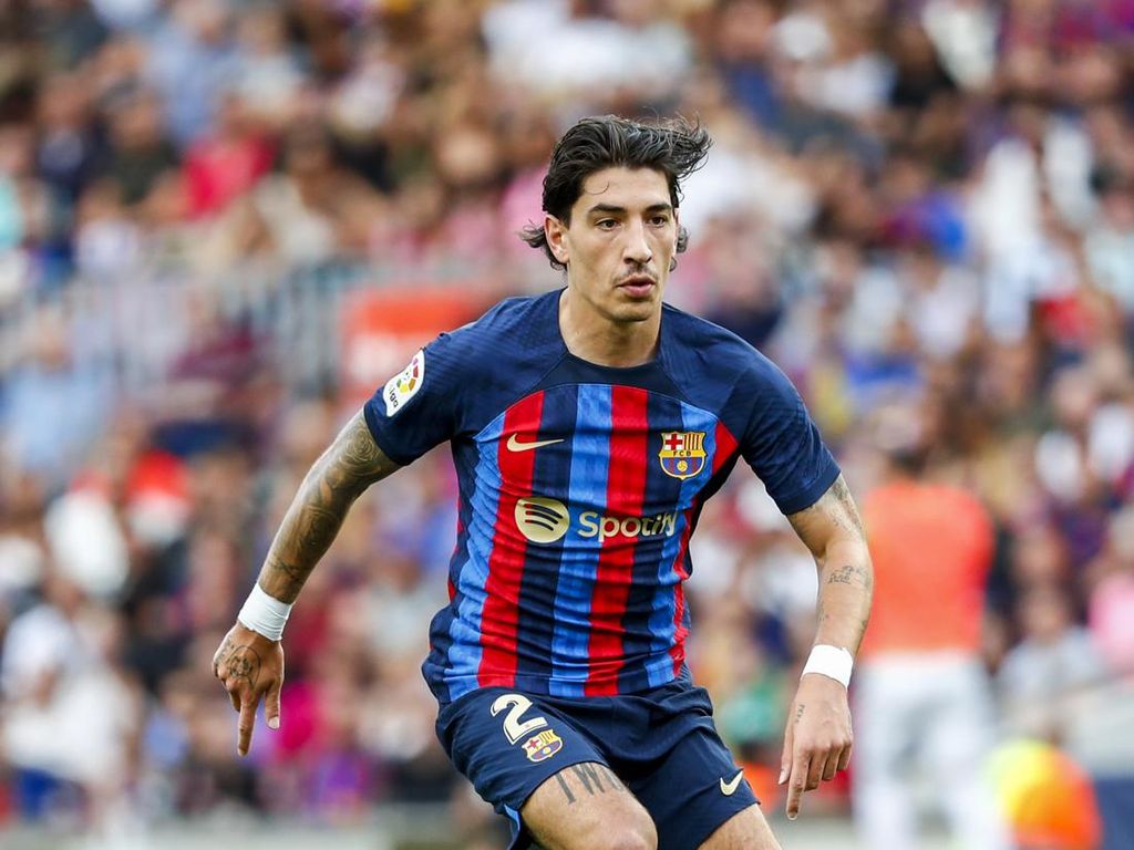 Barcelona Mau Lepas Hector Bellerin ke AS Roma? Barcelona Mau Lepas Hector Bellerin ke AS Roma?