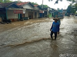 4 RT di Desa Glonggong Pati Kebanjiran gegara Luapan Sungai Sentul