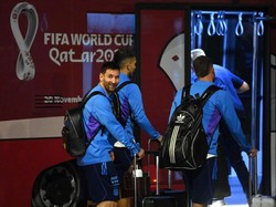 Segininya Lionel Messi Diserbu Fans di Qatar