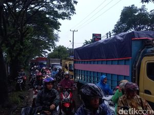 6 Jam Jalan Ir Sutami Masih Macet 4 Km Imbas Banjir Makassar