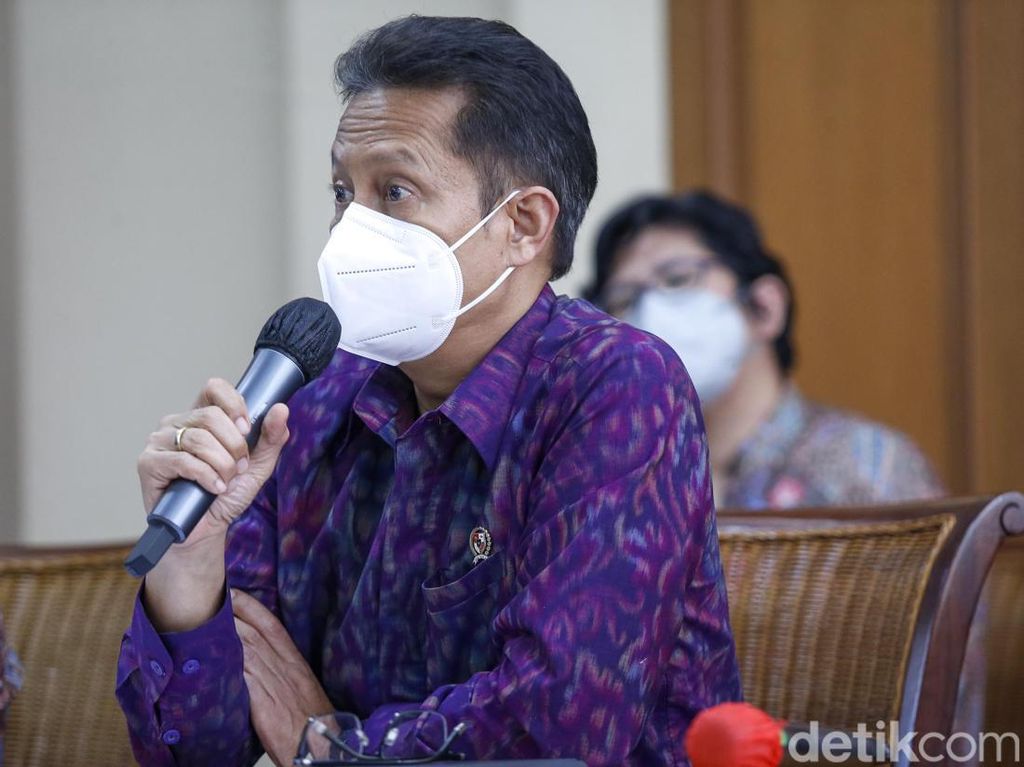 Buka-bukaan Menkes Singgung Ruwetnya Izin Praktik Dokter dan Tradisi Bullying