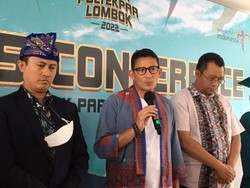 Usai Pecah Rekor, Sandiaga Target 100 Ribu Penonton WSBK Mandalika 2023