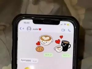 10 Nama Kontak Suami di HP Para Seleb, Nagita Bukan Tulis Raffi Tapi...