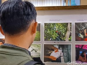 Deretan Karya Ekspresif di Ruang Juang UIN Bandung