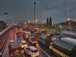 Imbas Hujan dan Kabut Tebal, Pelabuhan Gilimanuk Ditutup