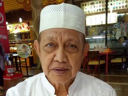 Pimpinan Ponpes Cipasung Abun Bunyamin Ruhiat Meninggal