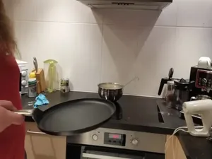 Brutal! Begini Jadinya Jika 7 Bapak-bapak Dibiarkan Berkreasi Dapur Brutal! Begini Jadinya Jika 7 Bapak-bapak Dibiarkan Berkreasi Dapur