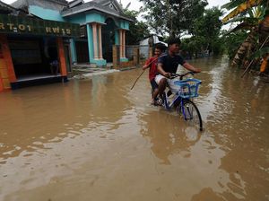 Penampakan Ketinggian Banjir di Klaten Penampakan Ketinggian Banjir di Klaten
