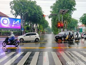 Prakiraan Cuaca Jumat 16 Desember 2022: Seluruh Wilayah Jatim Hujan Pagi-Sore