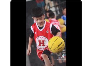 Aksi Jan Ethes Jadi Anak Basket Bikin Gemas Netizen Aksi Jan Ethes Jadi Anak Basket Bikin Gemas Netizen