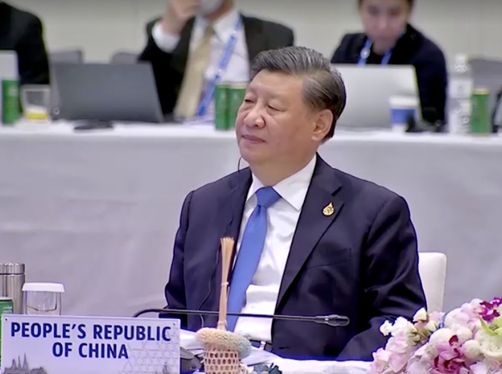 Momen Xi Jinping dan Kamala Harris Bertemu di Sela-sela KTT APEC