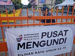 Anwar Ibrahim dan Muhyiddin Sama-sama Klaim Menang Pemilu Malaysia