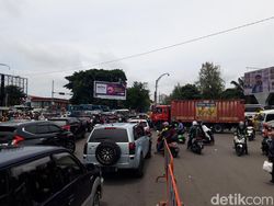 Penggembira Muktamar Muhammadiyah Bubar, Lalin di Sekitar Manahan Macet