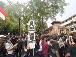 Saat Pejabat Polri Janji Sikat Jenderal Jika Terlibat Tragedi Kanjuruhan