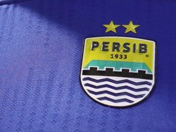 HistoriSib: Pradit Taweechai, Pemain Asia Pertama di Skuad Persib