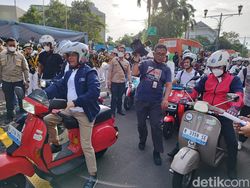 Budi Karya, Moeldoko hingga Heru Budi Sunmori Naik Motor Listrik Konversi