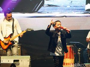 Farel Prayoga Bakal Rehat Sejenak dari Dunia Hiburan Farel Prayoga Bakal Rehat Sejenak dari Dunia Hiburan