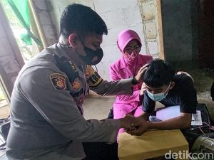 Uluran Tangan Berdatangan Bantu Adia, Remaja Penjual Sayur Sukabumi