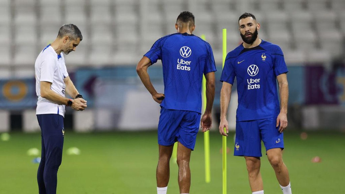 Karim Benzema bisa saja absen total dari Piala Dunia 2022 (VCG via Getty Images/VCG)