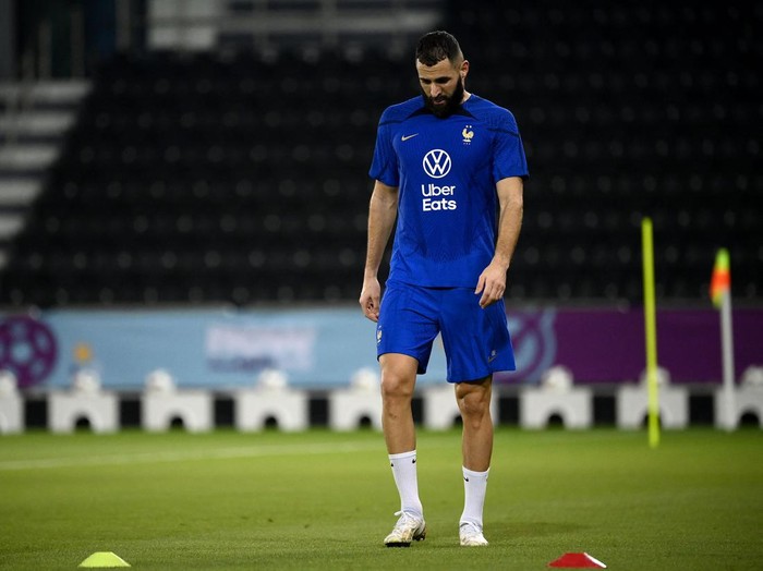 France's forward Karim Benzema looks down during a training session at the Jassim-bin-Hamad Stadium in Doha on November 17, 2022, ahead of the Qatar 2022 World Cup football tournament. (Photo by FRANCK FIFE / AFP) (Photo by FRANCK FIFE/AFP via Getty Images)