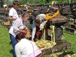 Ziarah Keluarga Pejuang Warnai Peringatan Puputan Margarana 2022