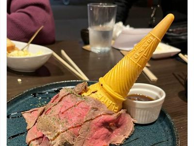 Ketika Netizen Cicip Makanan Aneh, Begini Tampilannya!