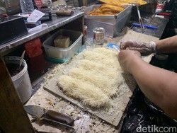 Jadi Dessert Baik di Dunia, Ini 4 Varian Pisang Goreng di Bandung