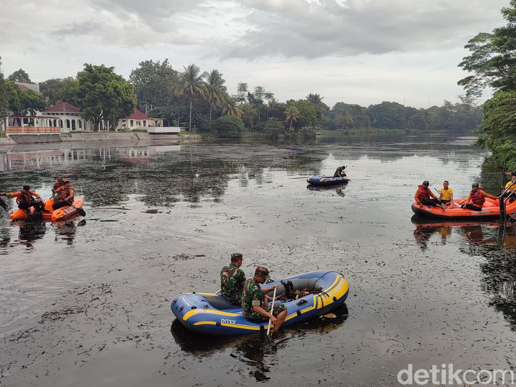 Pemkab Bersihkan Situ di Bogor, Harap Bisa Digunakan Olahraga Dayung Pemkab Bersihkan Situ di Bogor, Harap Bisa Digunakan Olahraga Dayung