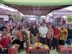 Warga Apresiasi Walkot Medan Benahi Jalan yang Sudah Rusak 30 Tahun