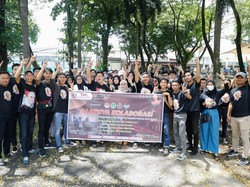 Terinspirasi Ganjar, Milenial di Sumsel Gelar Kegiatan Gotong Royong