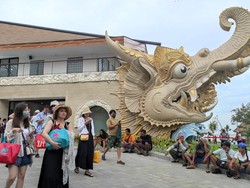 Penumpang ke Nusa Penida Lampaui Target, Jalan Menuju Pelabuhan Sanur Macet
