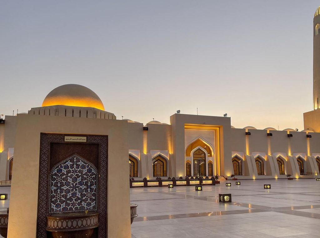 Potret Megahnya Masjid Imam Abdul Wahhab di Qatar