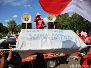 Sederet Dosa Wanaartha hingga Izinnya Dicabut OJK Sederet Dosa Wanaartha hingga Izinnya Dicabut OJK