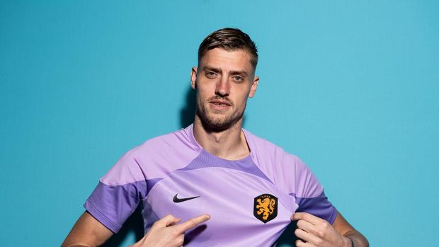 DOHA, QATAR - NOVEMBER 16: Andries Noppert of Netherlands poses during the official FIFA World Cup Qatar 2022 portrait session at  on November 16, 2022 in Doha, Qatar. (Photo by Shaun Botterill - FIFA/FIFA via Getty Images)