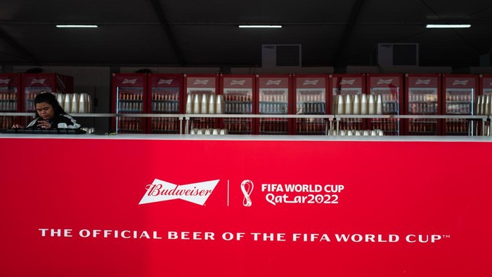 DOHA, QATAR - NOVEMBER 19: An official Budweiser bar at a FIFA Fan Festival site in Corniche, Doha ahead of the FIFA World Cup Qatar 2022 on November 19, 2022 in Doha, Qatar. (Photo by Robbie Jay Barratt - AMA/Getty Images)