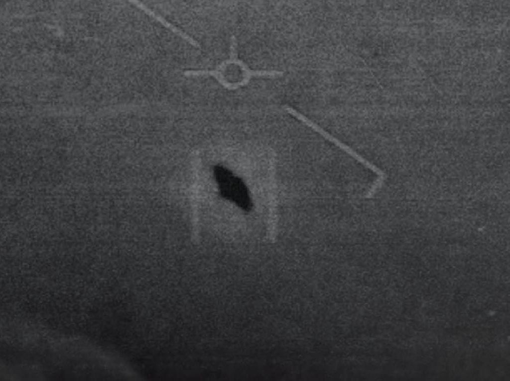 Ciri-ciri Video UFO Hoax Menurut Investigator Ciri-ciri Video UFO Hoax Menurut Investigator