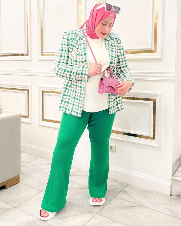 Gaya Tasyi Athasyia/Sumber: IG @tasyiiathasyia Gaya Tasyi Athasyia/Sumber: IG @tasyiiathasyia