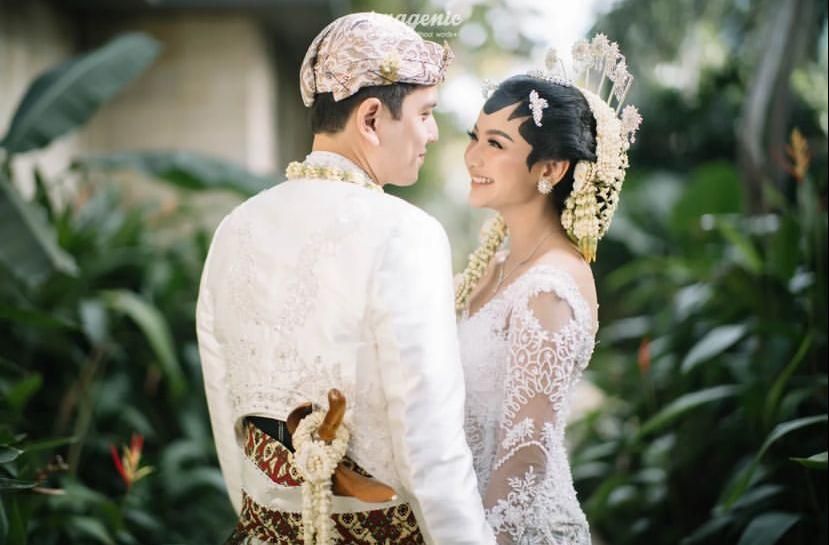 Glenca Chysara dan Rendy Jhon Glenca Chysara dan Rendy Jhon