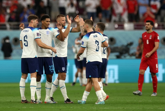 Soccer Football - FIFA World Cup Qatar 2022 - Group B - England v Iran - Khalifa International Stadium, Doha, Qatar - November 21, 2022 England players celebrates their sixth goal, scored by Jack Grealish REUTERS/Paul Childs