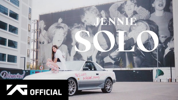 Jennie BLACKPINK dalam MV 'SOLO' /Foto: Courtesy of YG Entertainment Foto: Courtesy of YG Entertainment