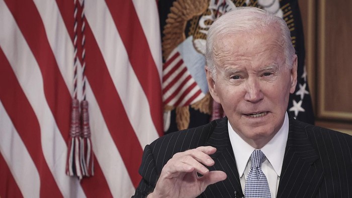 WASHINGTON, DC - NOVEMBER 18:  U.S. President Joe Biden speaks during an event with business and labor leaders at the White House complex November 18, 2022 in Washington, DC. During the event, Biden discussed efforts his administration has made to strengthen the U.S. economy. (Photo by Win McNamee/Getty Images)