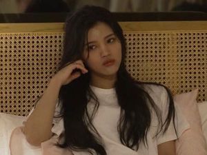 Lee Yoo Jung Love Catcher in Bali Disorot, Disebut Mirip Han So Hee