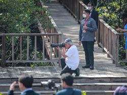 Kaesang Unggah Meme Kocak Menteri PUPR Basuki saat Jadi Fotografer