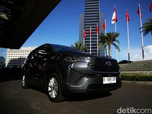 Segini Pajak Tahunan Toyota Kijang Innova Zenix Bensin Keluaran 2025 Segini Pajak Tahunan Toyota Kijang Innova Zenix Bensin Keluaran 2025